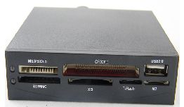 [AI5V4OEM] LECTEUR DE CARTES MULTIPLES INTERNE 